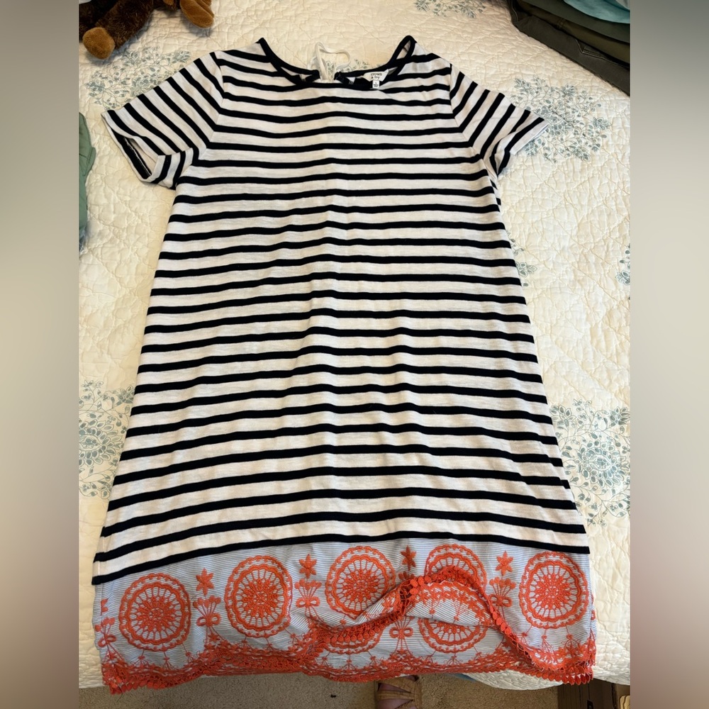 Crown & Ivy Navy & White Casual Short Sleeve Dress